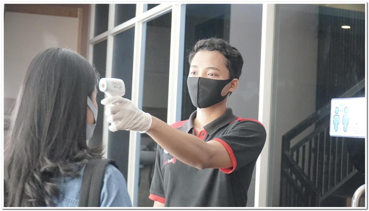 Reddoorz Syariah Near Exit Tol Malang Hotell Exteriör bild