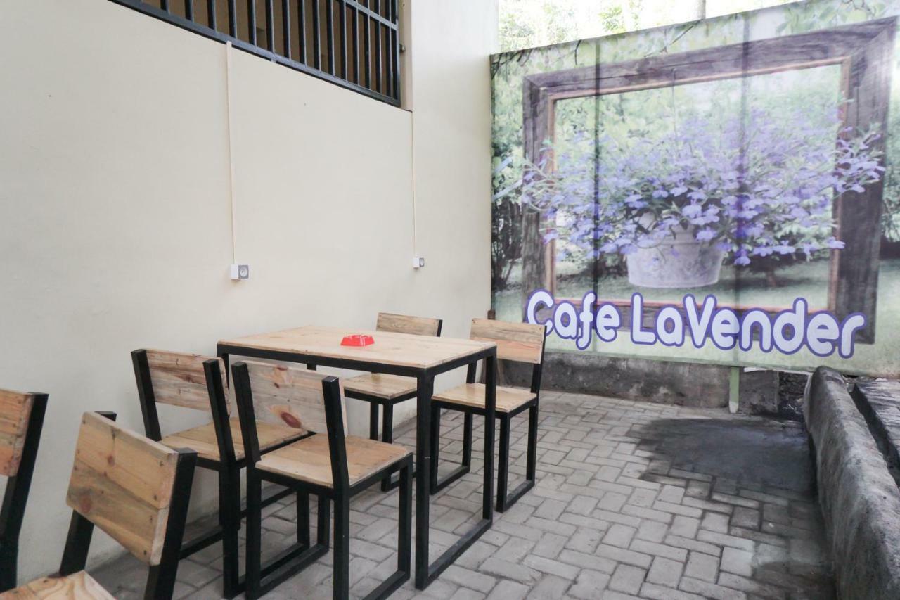 Reddoorz Syariah Near Exit Tol Malang Hotell Exteriör bild
